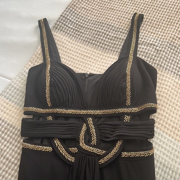 Betsy & Adam Black and Gold cutout dress - Picture 2 of 3